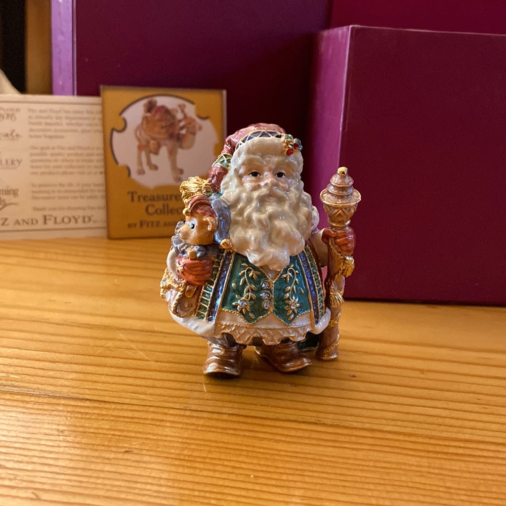 Fitz & Floyd Treasures Collection Santa hinged box